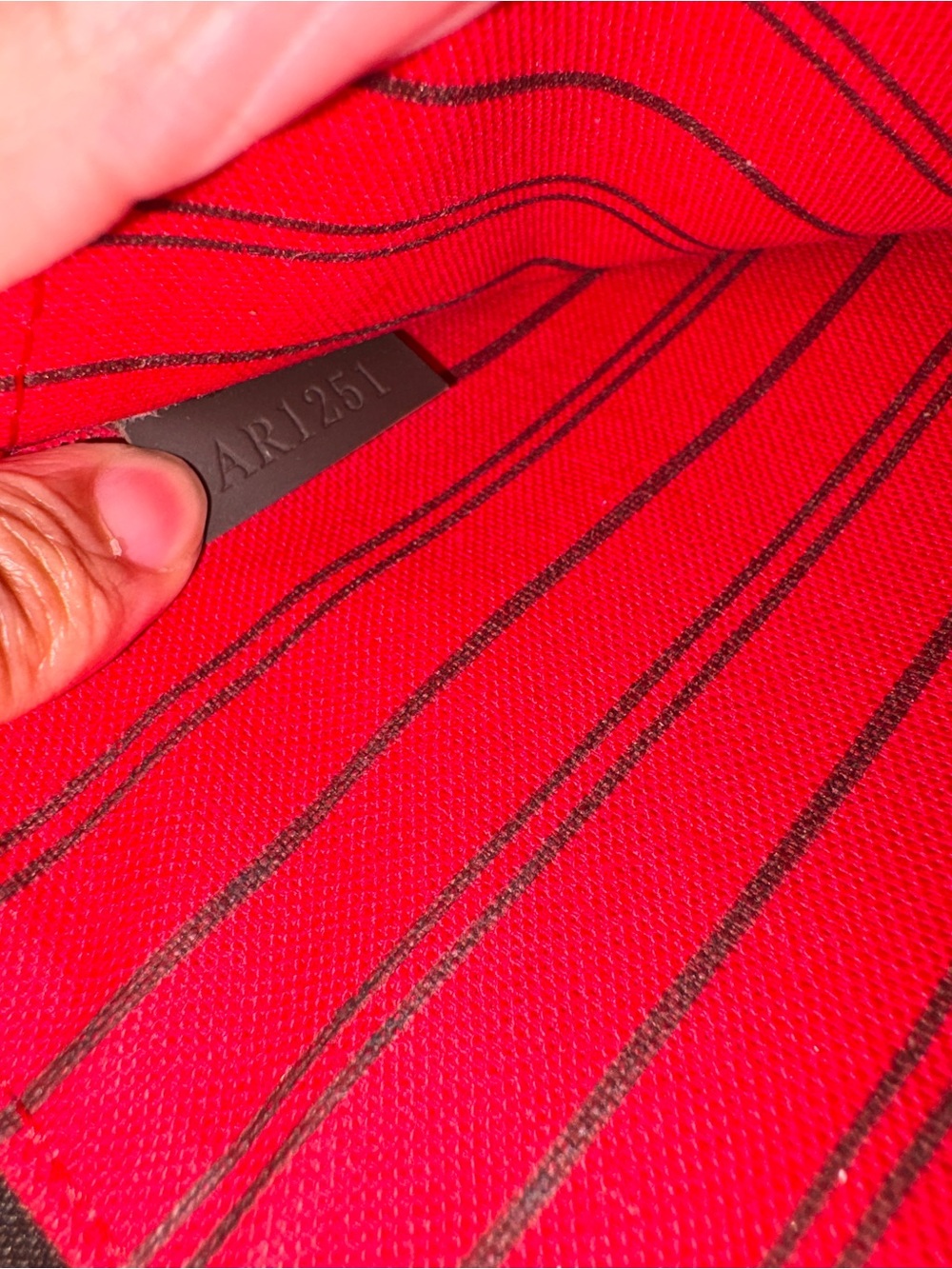 Damier LV Wristlet - Picture 8 of 8